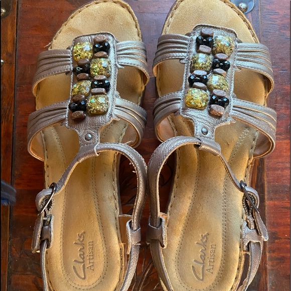 Clark’s Artisan Dressy Sandals - Picture 2 of 7